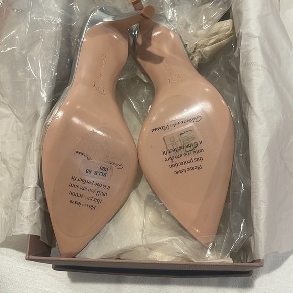 Gianvito Rossi NWT size 37 Elle Mule 85 stiletto in silver. These are in store! - Picture 5 of 8